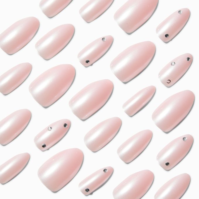 Chrome Gem Stiletto Vegan Faux Nail Set - 24 Pack