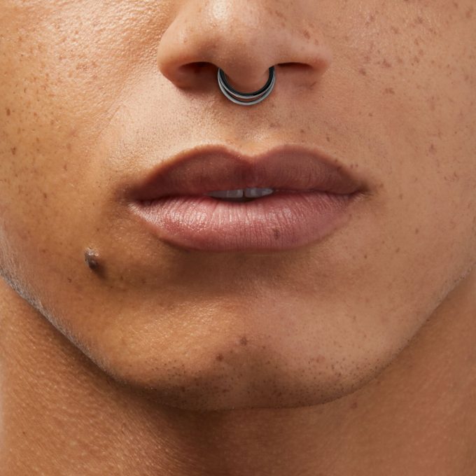 18G Silver-tone Titanium Double Row Nose Ring