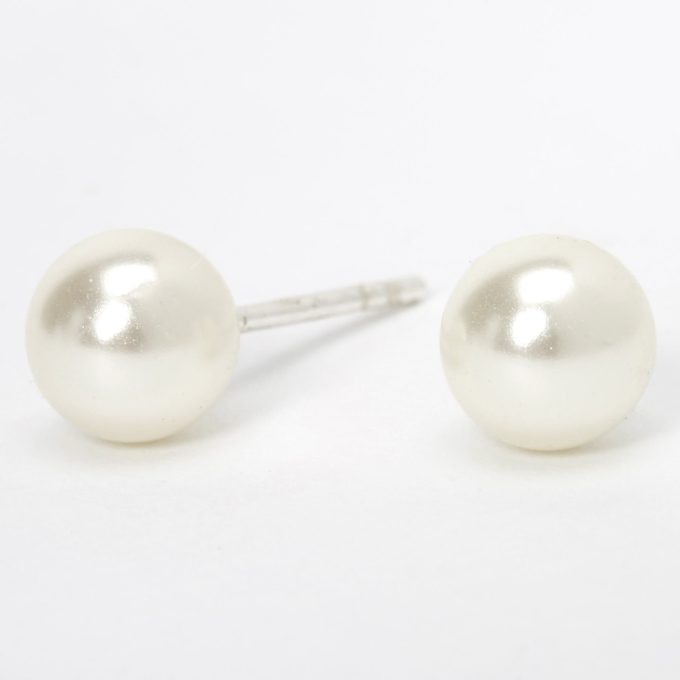 Sterling Silver 6MM Pearl Stud Earrings